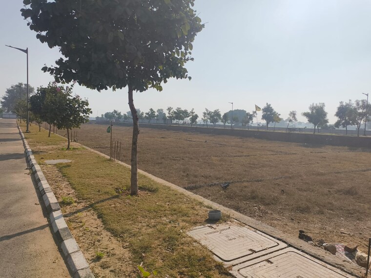 undefined, meffier-golden-park  130 Sq.Yd. Plot In Sohna Sector 4 Gurgaon 9665590