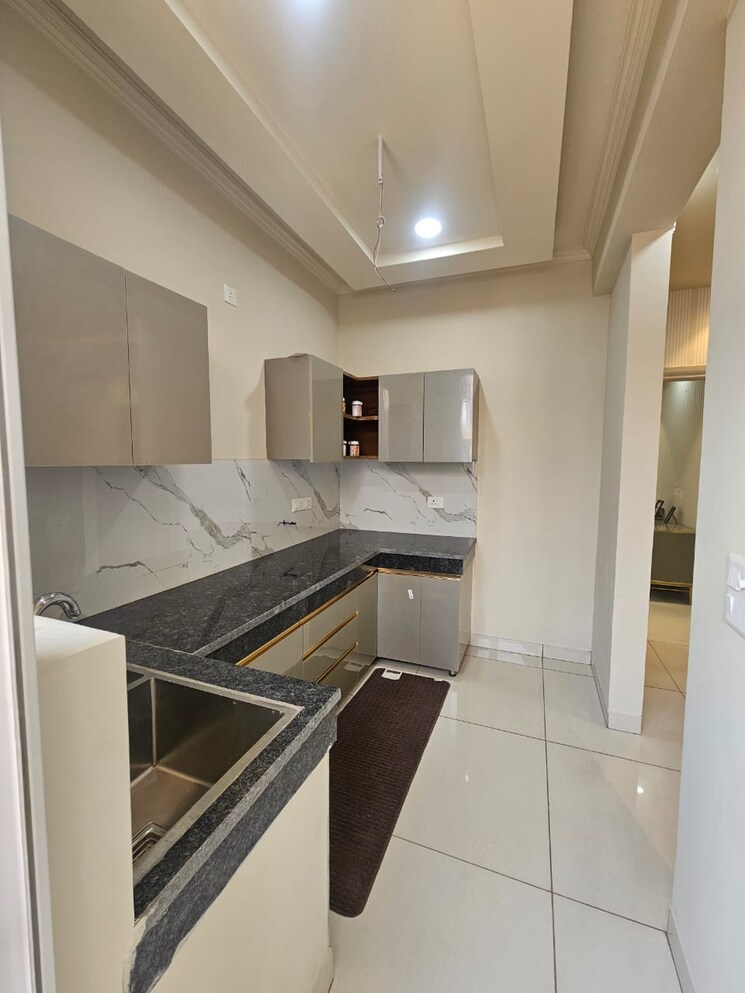 Kitchen, sbp-gateway-of-dreams 3 Bedroom 1900 Sq.Ft. Apartment In Dhakoli Zirakpur 9665566