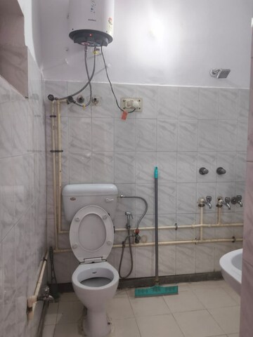 Bathroom in 2 BHK Builder Floor at Ansal Plaza Sector-23, Sector 23 – for Rent