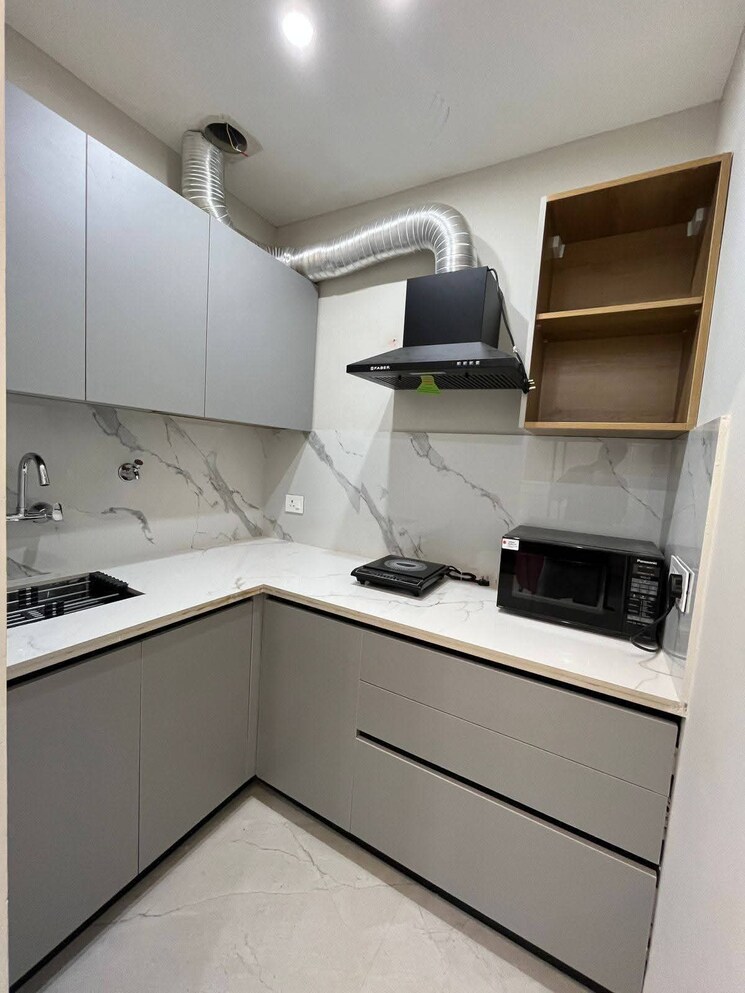 Kitchen, smart-world-orchard 3 Bedroom 1630 Sq.Ft. Apartment In Sector 61 Gurgaon 9665631