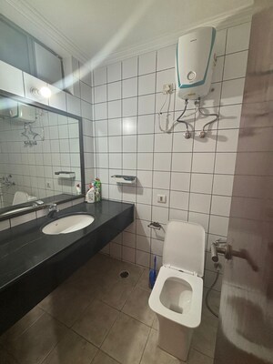 Bathroom in 4 BHK Apartment at Jan Pratinidhi Apartment, Sector 28 – for Sale