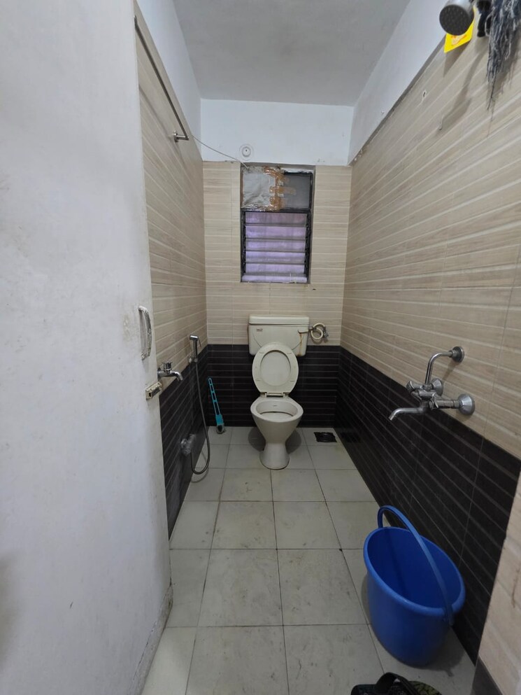 Bathroom, dhayari 2 Bedroom 894 Sq.Ft. Apartment In Dhayari Pune 9665666