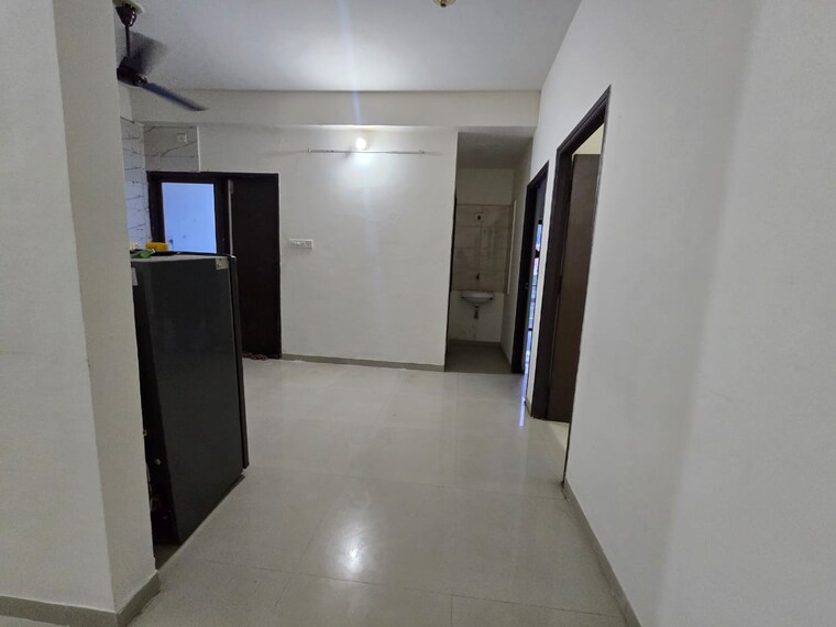 undefined, sama savli road 2 Bedroom 1250 Sq.Ft. Apartment In Sama Savli Road Vadodara 9665678