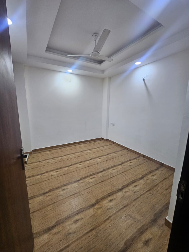 Room, palm-residency-chhatarpur 2 Bedroom 900 Sq.Ft. Builder Floor In Chattarpur Delhi 9665704