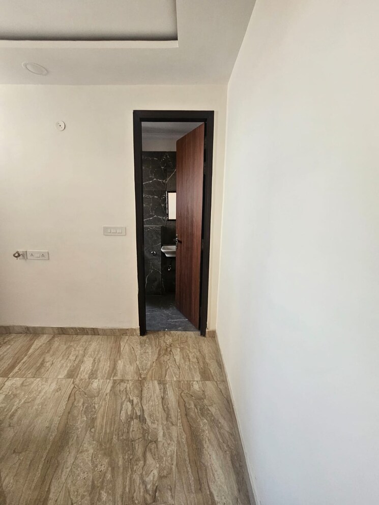 Room, palm-residency-chhatarpur 2 Bedroom 900 Sq.Ft. Builder Floor In Chattarpur Delhi 9665704