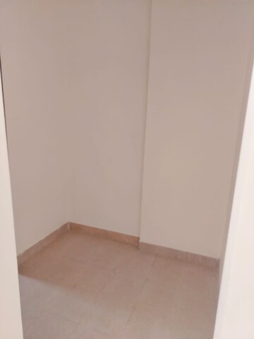 Room in 3 BHK Apartment at Ramprastha City Rise, Sector 37d – for Sale