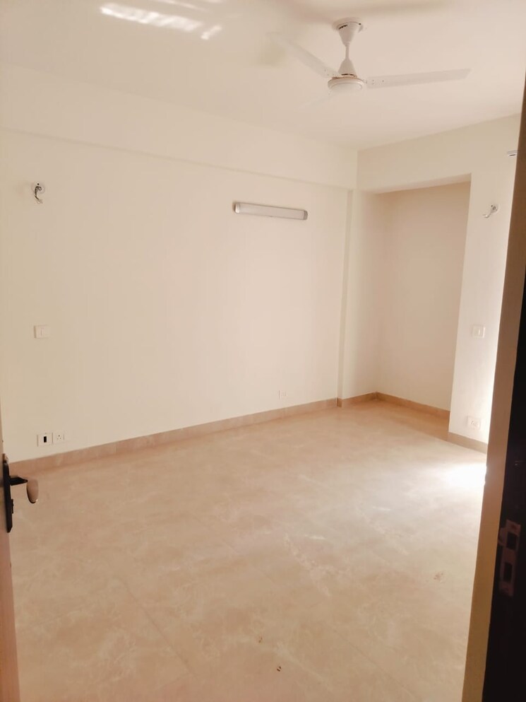 Room, ramprastha-city-rise 3 Bedroom 1825 Sq.Ft. Apartment In Sector 37d Gurgaon 9665680