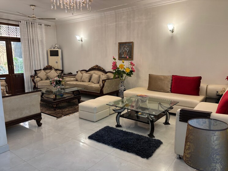 Living Room, ansal-sushant-lok-i 3 Bedroom 300 Sq.Yd. Builder Floor In Sector 43 Gurgaon 9665686