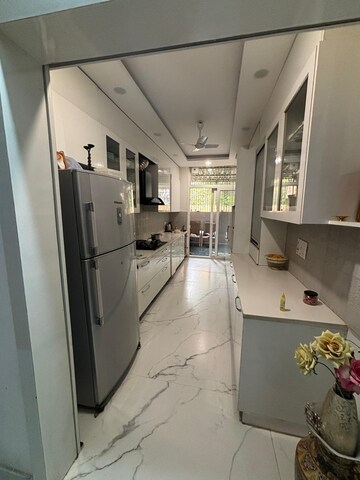 Balcony in 3 BHK Builder Floor at Ansal Sushant Lok I, Sector 43 – for Rent