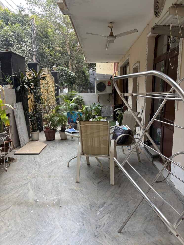 Gym, ansal-sushant-lok-i 3 Bedroom 300 Sq.Yd. Builder Floor In Sector 43 Gurgaon 9665686