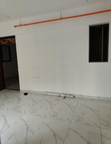 Room in 1 BHK Apartment at Lodha Amara, Kolshet Road – for Sale