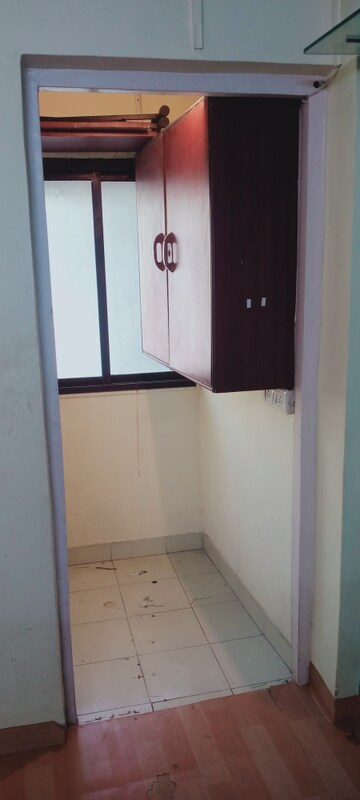 Room in 1 BHK Apartment at Sai Anand CHS, Andheri East – for Rent