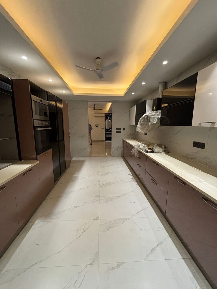 Kitchen, dlf-city-phase-v 4 Bedroom 500 Sq.Yd. Apartment In Dlf Phase V Gurgaon 9665740