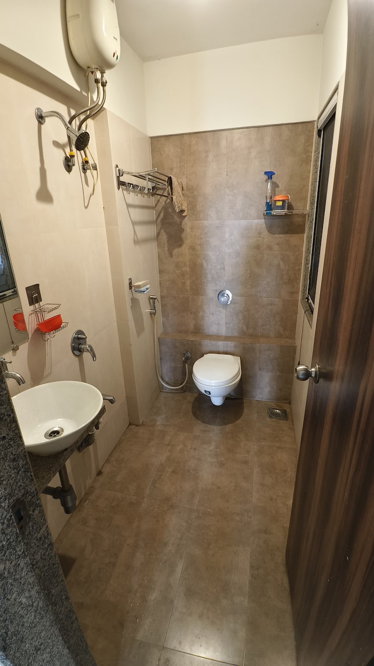 Bathroom, ace-homes 2 Bedroom 754 Sq.Ft. Apartment In Kasarvadavali Thane 9665763