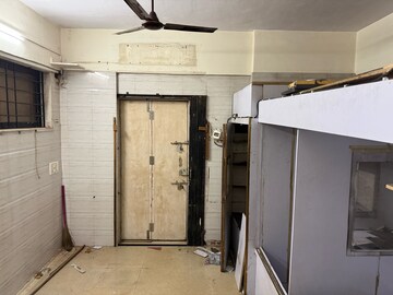 Building Lobby in  Office Space at Navkar Pearl, Borivali West – for Rent