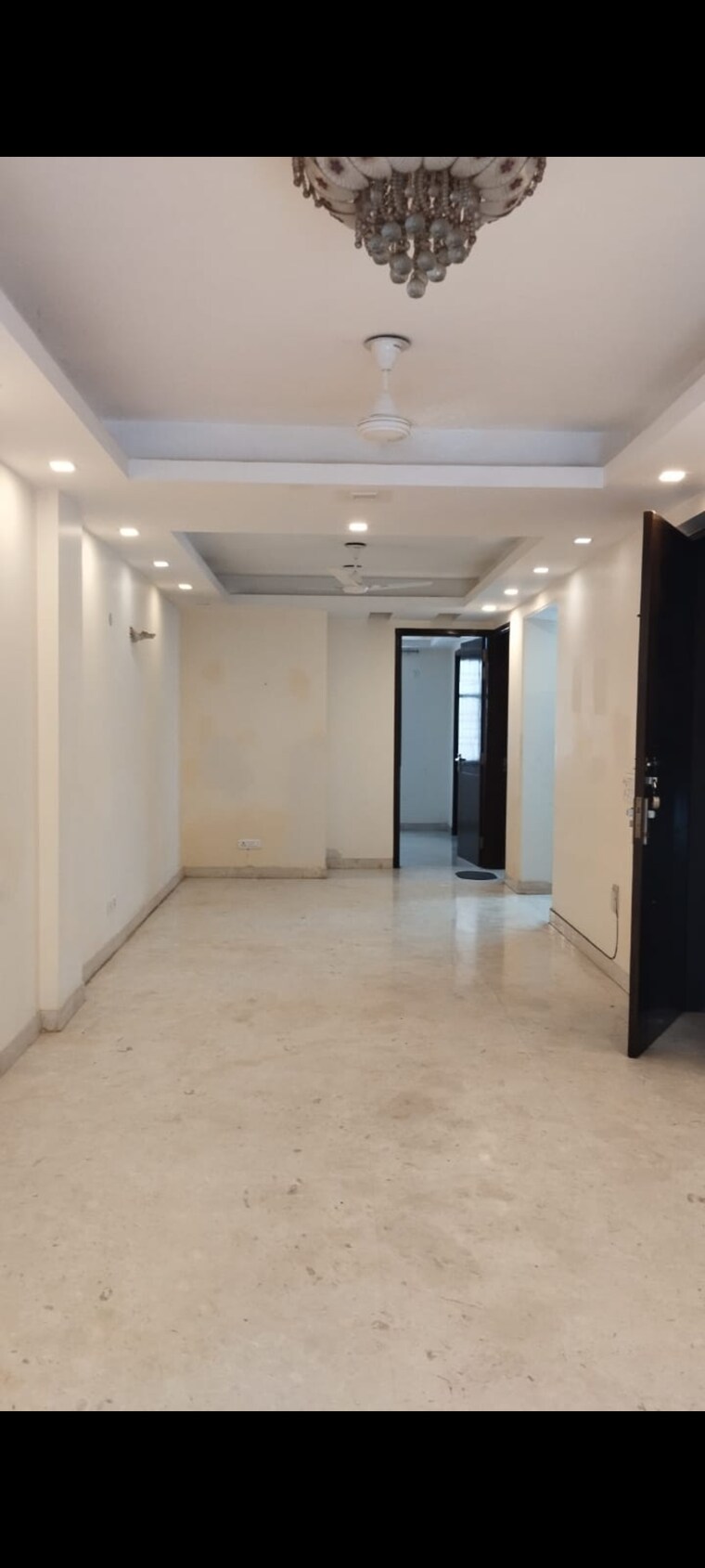 Room, chittaranjan park 3 Bedroom 125 Sq.Yd. Builder Floor In Chittaranjan Park Delhi 9665799