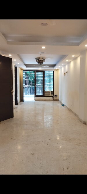 3 BHK Builder Floor For Sale in Chittaranjan Park
