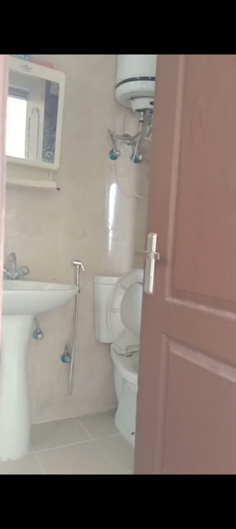 Bathroom, trident-embassy 3 Bedroom 1340 Sq.Ft. Apartment In Sector 1 Greater Noida Greater Noida 9665817