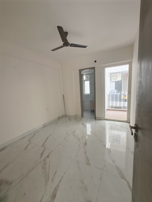 Room in 3.5 BHK Builder Floor at M3M Soulitude, Sector 89 – for Rent