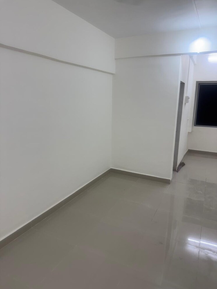 Team Area, chembur Commercial Office Space 325 Sq.Ft. In Chembur Mumbai 9665841