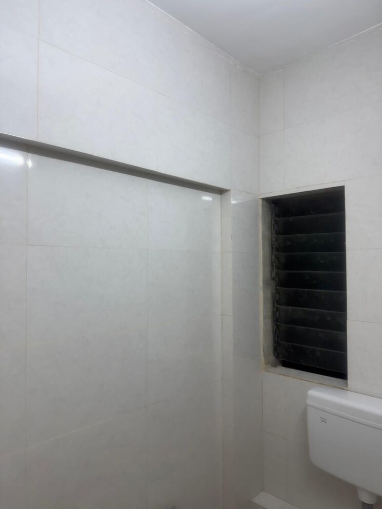 undefined, chembur Commercial Office Space 325 Sq.Ft. In Chembur Mumbai 9665841