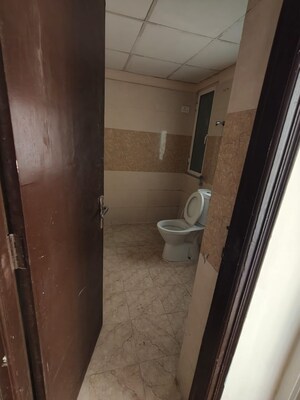 Bathroom in 3 BHK Apartment at Amrapali Golf Homes, Sector 4 Greater Noida – for Rent