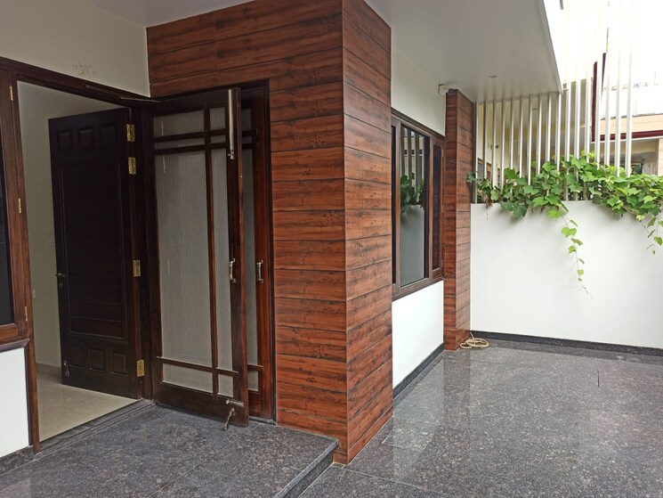 Room, rishita-celebrity-greens 3.5 Bedroom 2015 Sq.Ft. Apartment In Sushant Golf City Lucknow 9665869