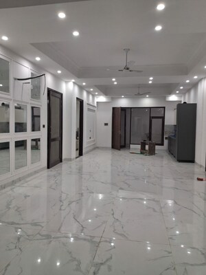 4 BHK Builder Floor For Rent in Sector 21a