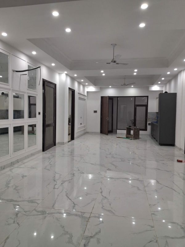 4 BHK Builder Floor For Rent in Sector 21A