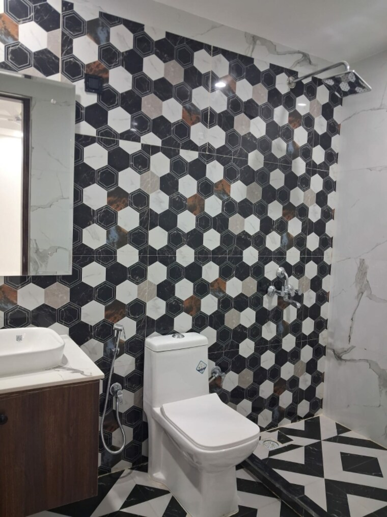 Master Bedroom, sector 21a 4 Bedroom 4500 Sq.Ft. Builder Floor In Sector 21a Faridabad 9665898