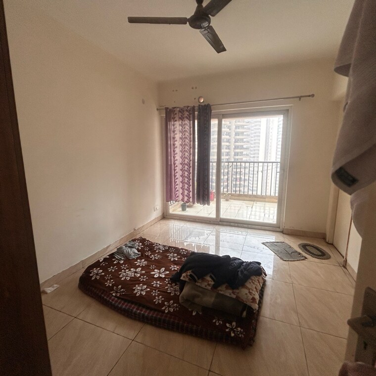 Bedroom, gaur-yamuna-city-16th-park-view 2 Bedroom 1115 Sq.Ft. Apartment In Sector 19 Yamuna Expressway Greater Noida 9665957