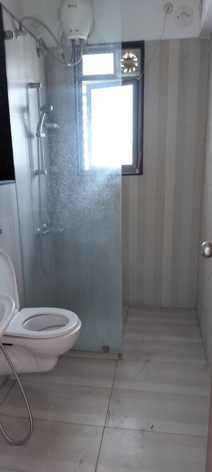 2.5 BHK Apartment For Rent in Amanora Neo Towers, Hadapsar