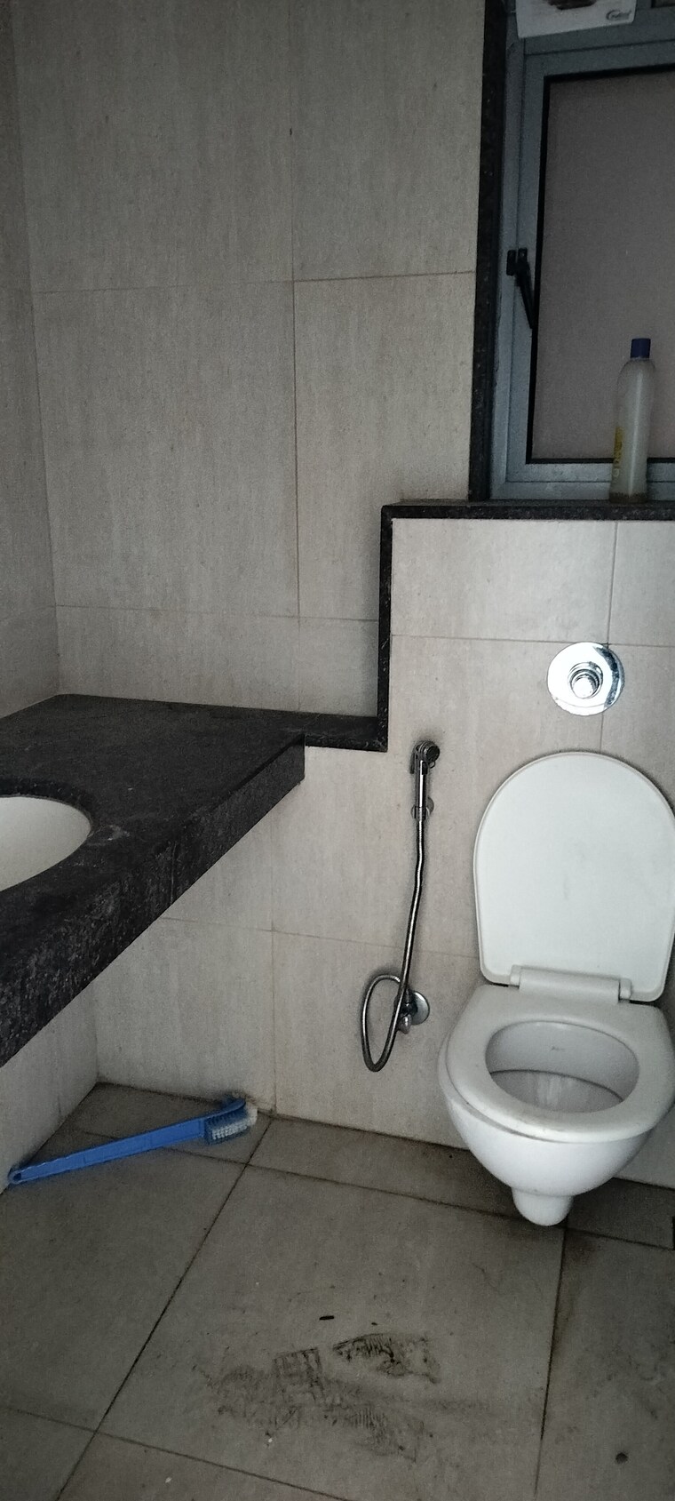 Bathroom, amanora-neo-towers 2.5 Bedroom 1250 Sq.Ft. Apartment In Hadapsar Pune 9665964