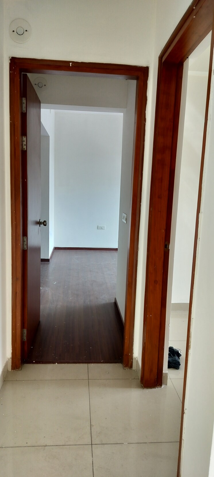 Room, amanora-neo-towers 2.5 Bedroom 1250 Sq.Ft. Apartment In Hadapsar Pune 9665964