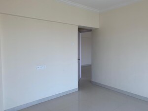 Room in 3 BHK Apartment at Kalpataru Radiance, Goregaon West – for Rent