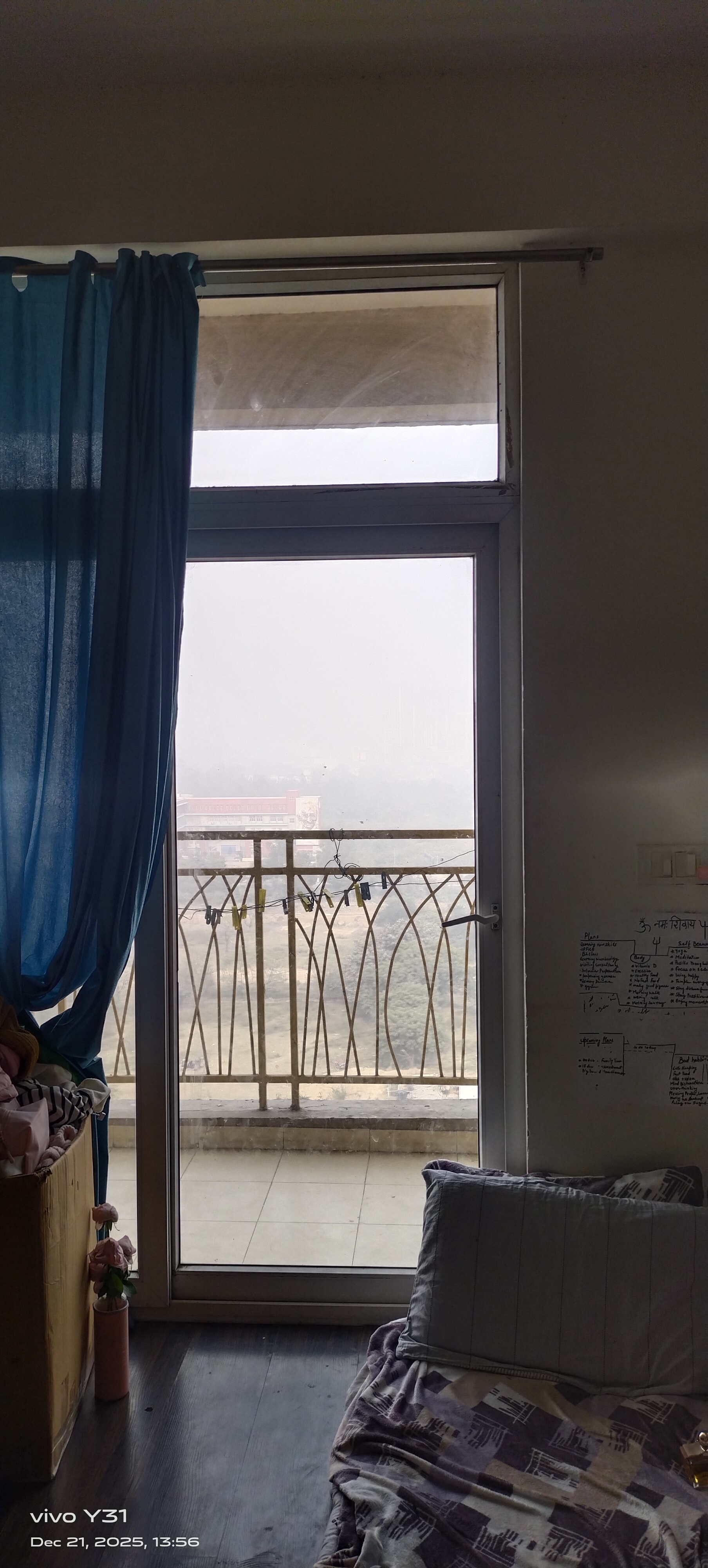 2 BHK Apartment For Rent in Mahagun Mywoods