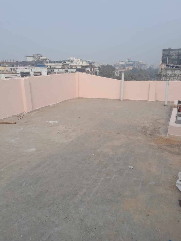 Swimming Pool, vidhayak-colony 2 Bedroom 900 Sq.Ft. Builder Floor In Nyay Khand I Ghaziabad 9666006