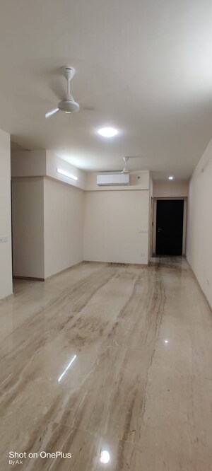 Room in 2 BHK Apartment at L & T Emerald Isle Tower 15, Powai – for Sale