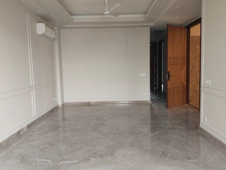 Room, greater kailash part 3 3 Bedroom 1800 Sq.Ft. Builder Floor In Greater Kailash Part 3 Delhi 9666016