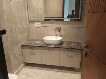 Bathroom in 3 BHK Builder Floor at Greater Kailash Part 3 – for Rent