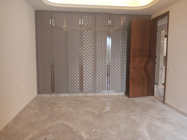 Bedroom, greater kailash part 3 3 Bedroom 1800 Sq.Ft. Builder Floor In Greater Kailash Part 3 Delhi 9666016