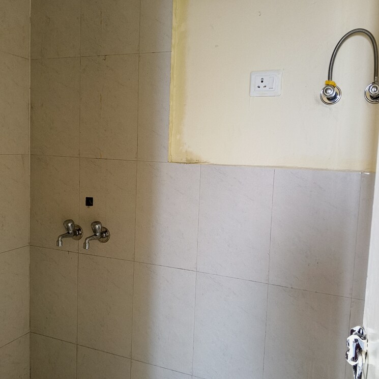 Bathroom, pyramid-altia 1 Bedroom 396 Sq.Ft. Apartment In Sector 70 Gurgaon 9666029