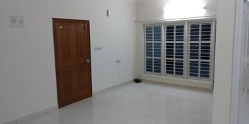 Room in 2 BHK Builder Floor at Ittamadu – for Sale