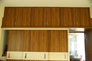 Furnished Amenities in 3 BHK Builder Floor at Poorna Pragna Layout – for Sale