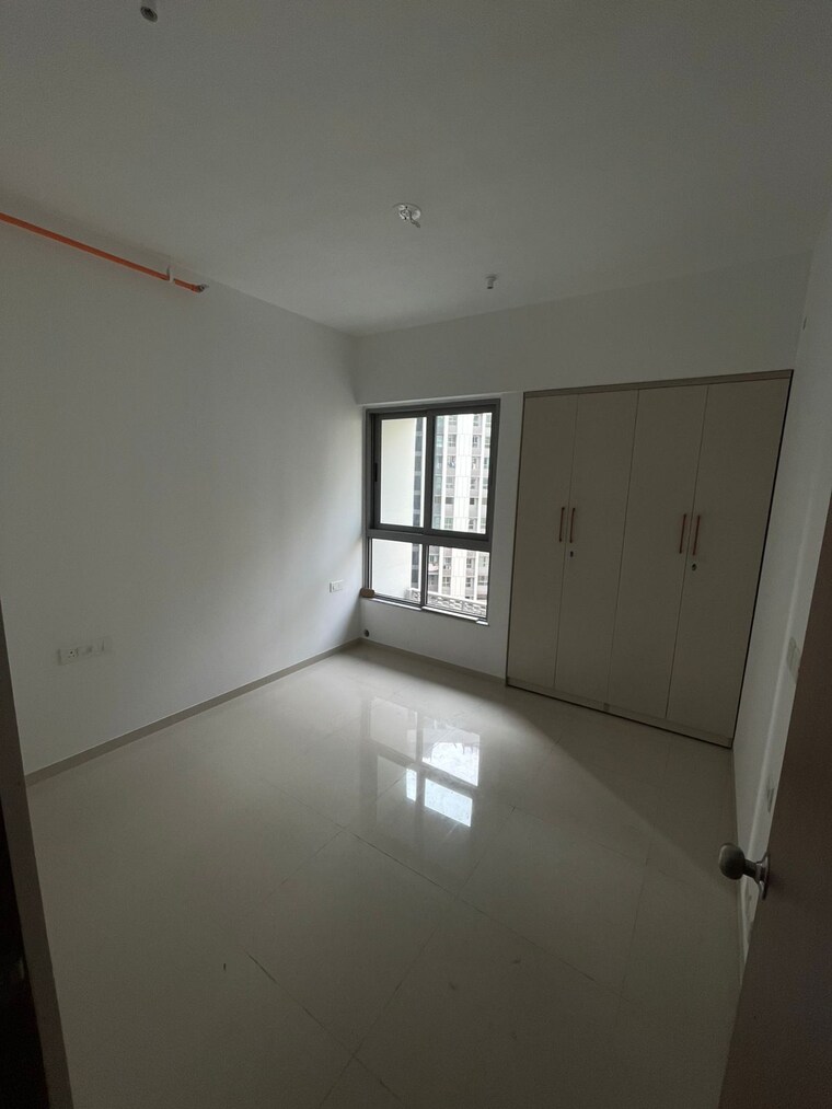 Room, kalpataru-immensa-b 2 Bedroom 598 Sq.Ft. Apartment In Kolshet Road Thane 9666071