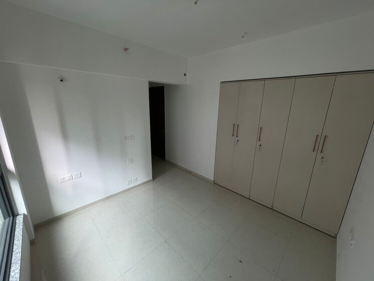 Room, kalpataru-immensa-b 2 Bedroom 598 Sq.Ft. Apartment In Kolshet Road Thane 9666071