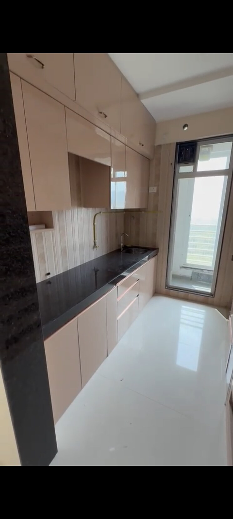 Kitchen, sheth-zuri 1.5 Bedroom 580 Sq.Ft. Apartment In Laxmi Nagar Thane 9666093