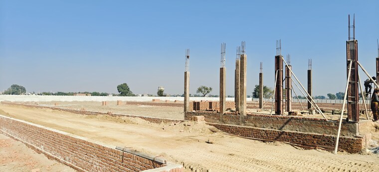 undefined, new suraksha vihar phase 2 Commercial Land 200 Sq.Yd. In New Suraksha Vihar Phase 2 Agra 9666102