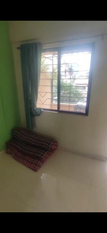 Room in 2 BHK Apartment at Kumar Kubera Bahaar, Baner – for Rent