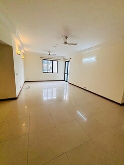 3 BHK Apartment For Sale in M3M Crown